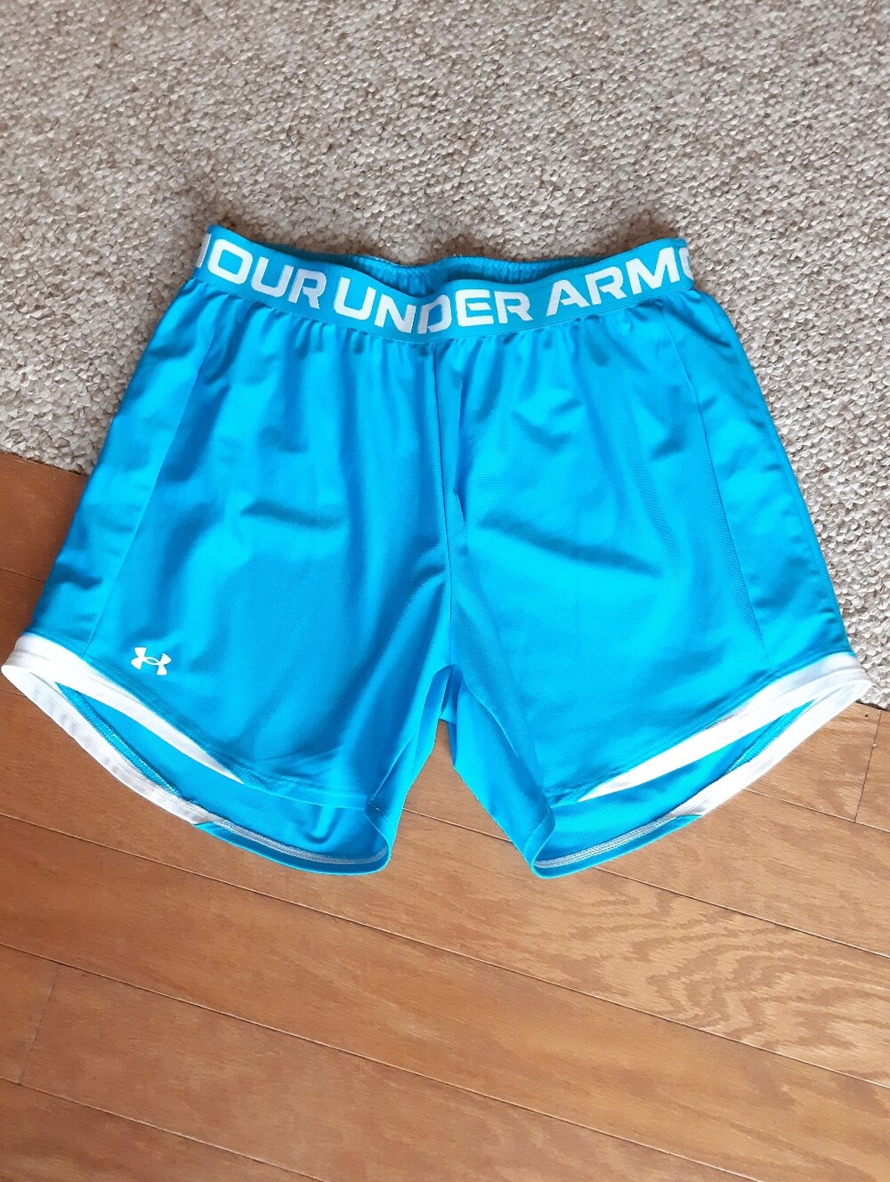 Under Armour Running Shorts size Medium